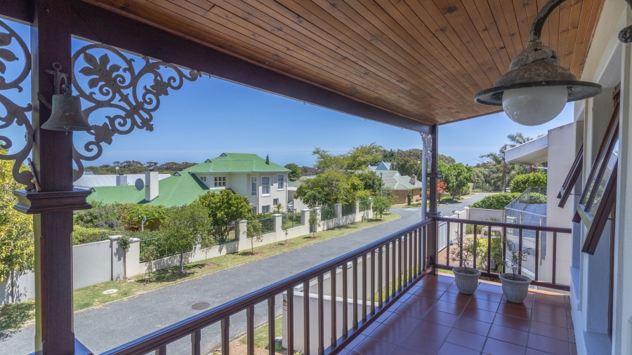 4 Bedroom Property for Sale in Onrus Western Cape